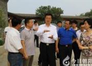 于言良在鳳凰山旅游景區(qū)現場辦公會上強調