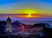 朝陽(yáng)鳳凰山佛學(xué)旅游文化詩(shī)歌系列之——朝圣鳳凰山