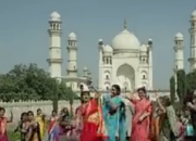 印度大媽竟然敢向中國(guó)廣場(chǎng)舞大媽挑戰(zhàn)！