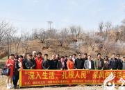 【今日朝陽(yáng)網(wǎng)】暖消息：一大幫畫(huà)家“掉”進(jìn)杏花海（立軍）