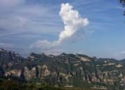 奇山偉岳稱雄峻——北京上方山（陳玉民）