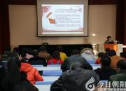 快看，這所學(xué)校開展了豐富多彩的普法宣傳活動！（郭洪春 ）