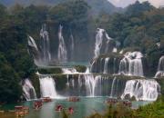 江河萬里海湖渾——德天瀑布（陳玉民）