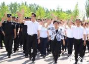 豪杰奮起創(chuàng)偉業(yè)  百舸爭(zhēng)流譜華章（梁麗麗）