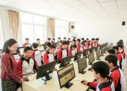 與電商接軌，這所學(xué)校替你安排的明明白白?。n杰）