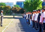 入學(xué)第一天，朝陽市財(cái)經(jīng)學(xué)校的新生做了哪些事？（葛叢玫）