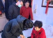 疫情無情人有愛，他們?yōu)樵蹶爢T提供全方位后勤保障（崔穎）