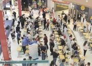 這里剛剛舉行了一場(chǎng)火爆的招聘會(huì)