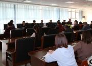 夯實(shí)課堂教學(xué)基石地位 樹(shù)牢教書(shū)育人初心使命（徐亞平 劉仲云）