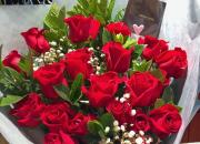 致敬！綻放在傳染病防治戰(zhàn)線的鏗鏘玫瑰