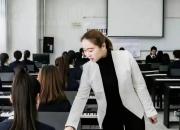 【技能：讓生活更美好】朝陽(yáng)市財(cái)經(jīng)學(xué)校名師風(fēng)采——幼教名師陳麗娜