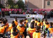 暖心！中華園社區(qū)攜手博雅幼兒園開展“童心敬老、情暖重陽”系列活動（宋文龍）