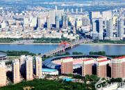 朝陽新媒體人：在雄壯的迎春序曲中開啟充滿光榮和夢(mèng)想的新征程?。ㄒ唬?></a>
            <div   id=