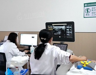 好消息！中國(guó)醫(yī)科大學(xué)附屬第一醫(yī)院彩超專家張義俠教授來(lái)朝陽(yáng)康萊醫(yī)院坐診